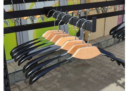 Вішалка силіконова з дерев`яною вставкою 42х3.5см. (колір натуральний)